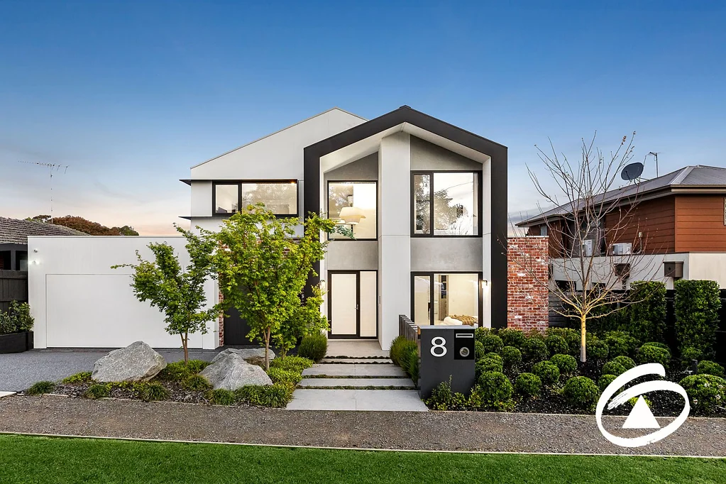 8 Church Street, Berwick, VIC 3806