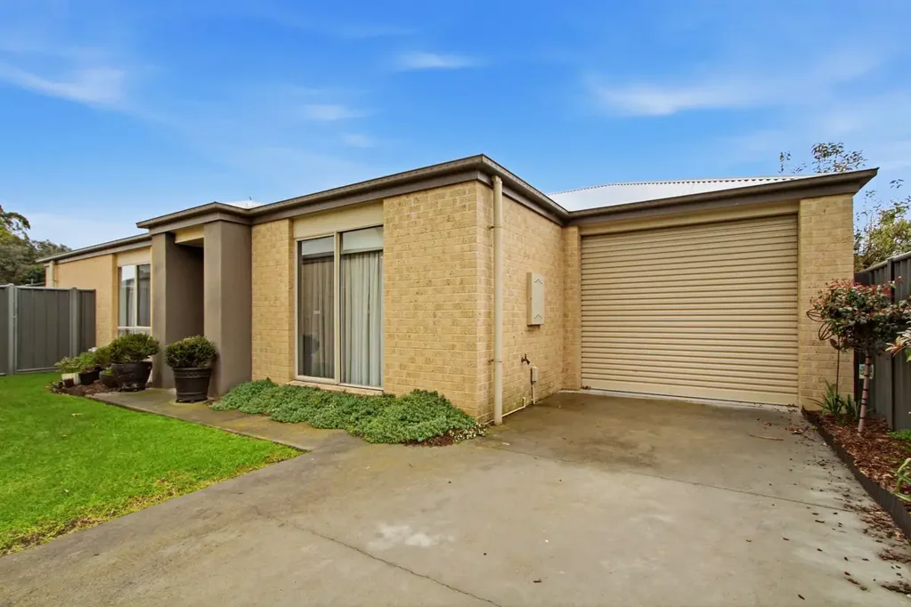 Sale 3房  Comfortable Townhouse Living