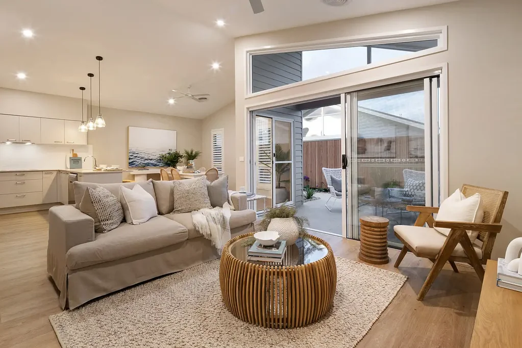 Lara 2房  Write the next chapter of your story at Lakeside Lara & choose from our range of stunning home designs including the Gippsland.