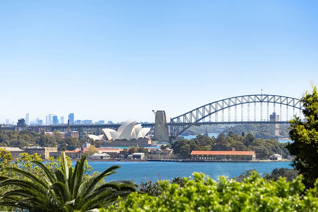 Point Piper 4 Bedroom Exquisite 'Ardenbraught' Apartment With Spectacular Harbour Panoramas