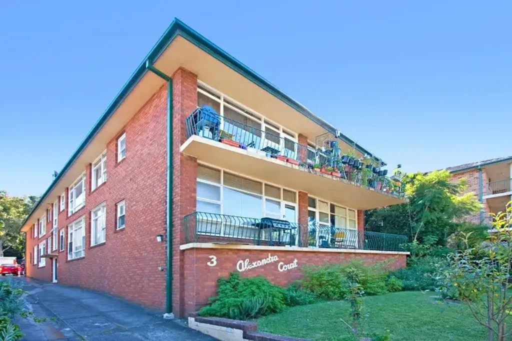 Conveniently Located Apartment in the Heart of Rockdale