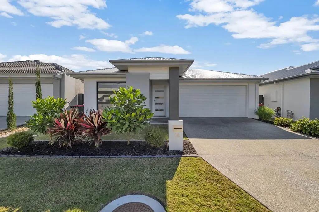 North Harbour Estate Home