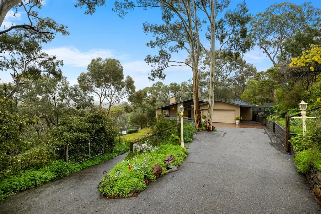 Coromandel Valley 5 Slaapkamer Expansive Tranquil Sanctuary - An Amazing Home with Amazing Vistas!