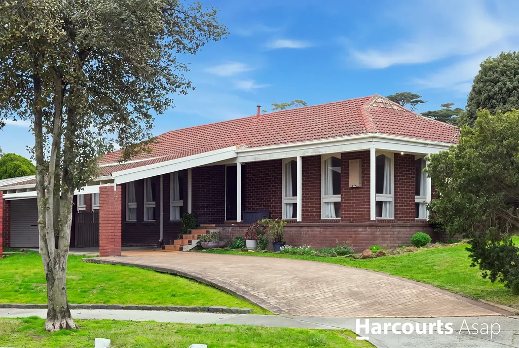 Dandenong North 3房 宁静小区内的家庭友好型生活！ Family-Friendly Living in a Quiet Court!