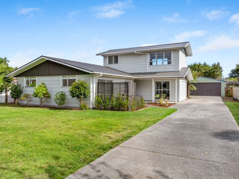 Raumati Beach 4房  Seller Can't Hold Two Mortgages - Must Be Sold!