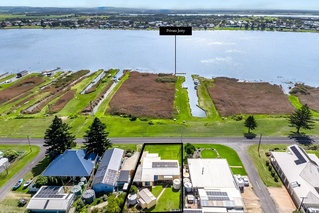 Hindmarsh Island 3chambre Relaxed Waterfront Living with Jetty and Stunning Views