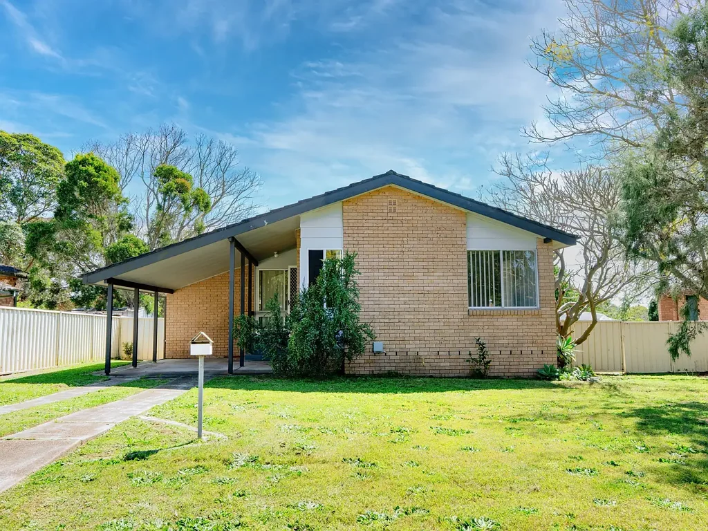 15 Way Street, Tenambit, NSW 2323
