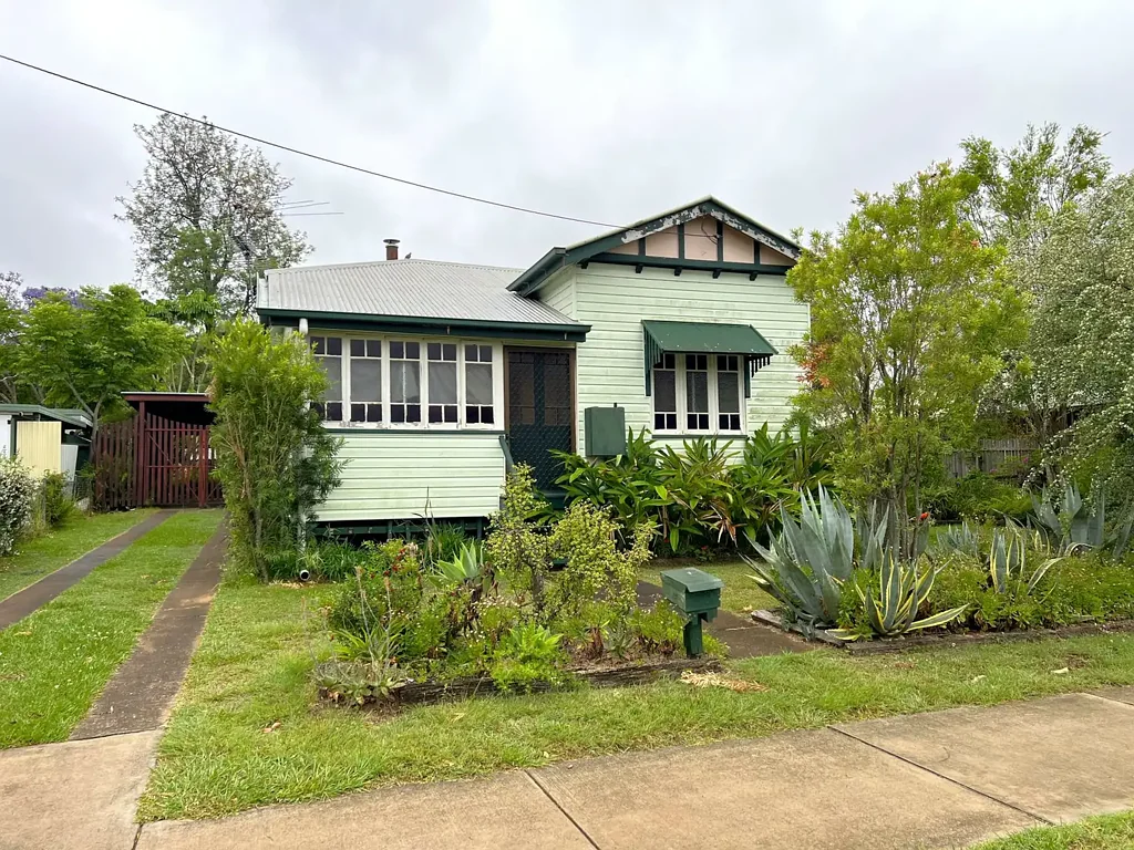 Kingaroy 2બેડરૂમ Character Project