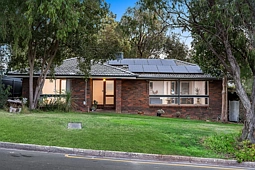 16 Queens Avenue, Burnside
