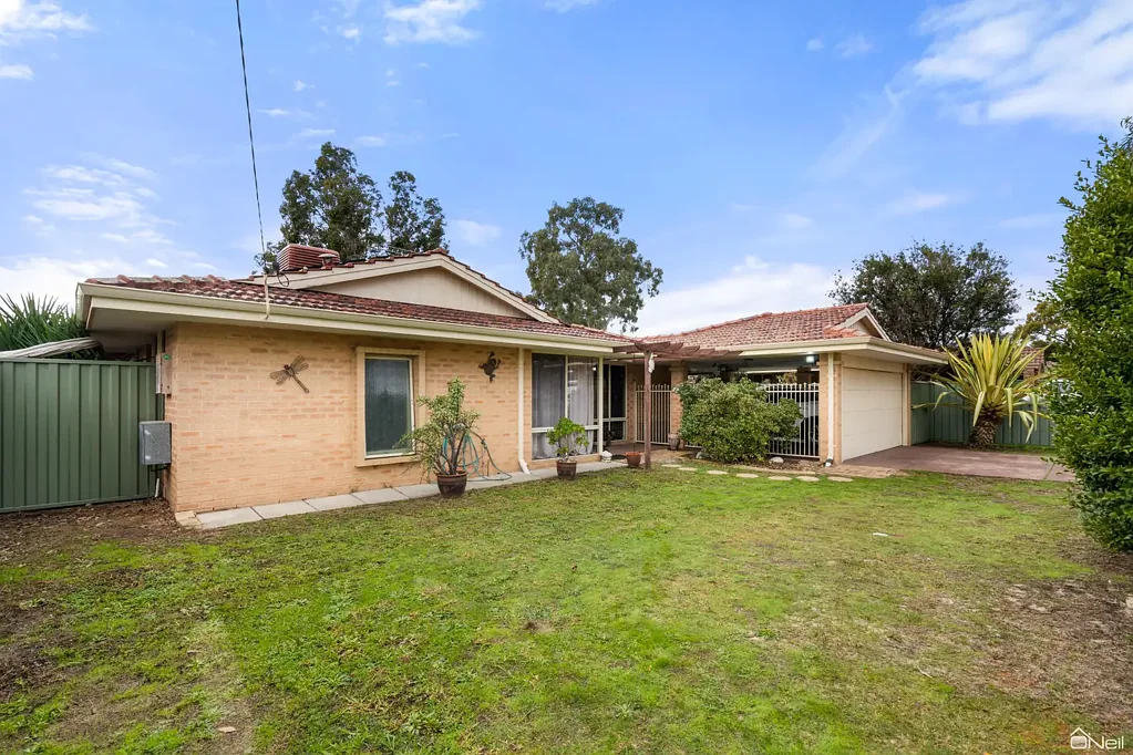 7 Challis Road, Armadale, WA 6112