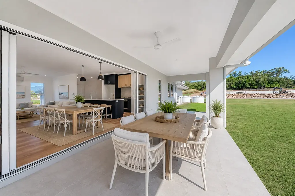 Strathdickie 4غرفة نوم Contemporary Country Living On Expansive Flat Acreage