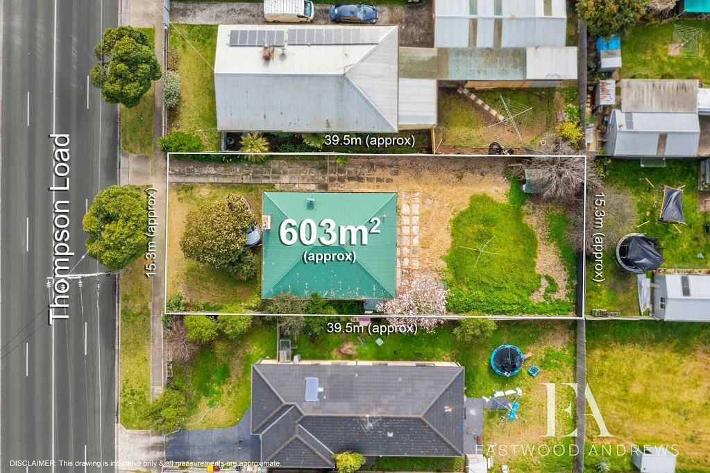 Norlane 2房  Invest in your future with this amazing opportunity...!! Plan & Permits approved for 3 Townhouses..!!