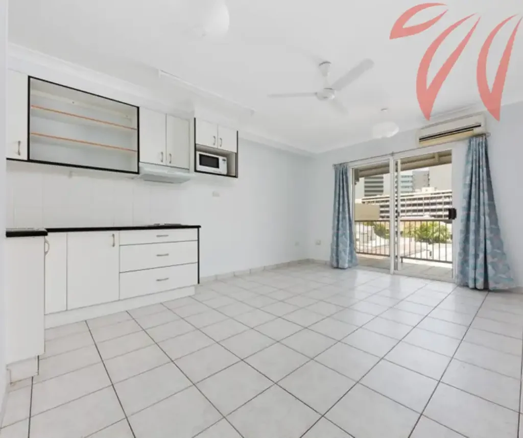 One bedroom in the heart of the City