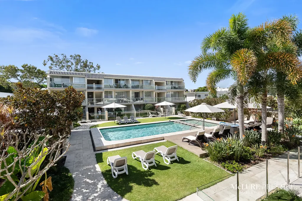 Noosa Heads 2 Slaapkamer Top-Floor Dual-Key Apartment in One of Noosa’s Most Sought-After Locations