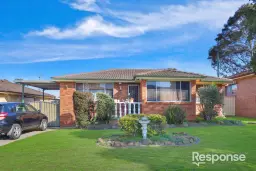 25 Kenneth Crescent, Dean Park