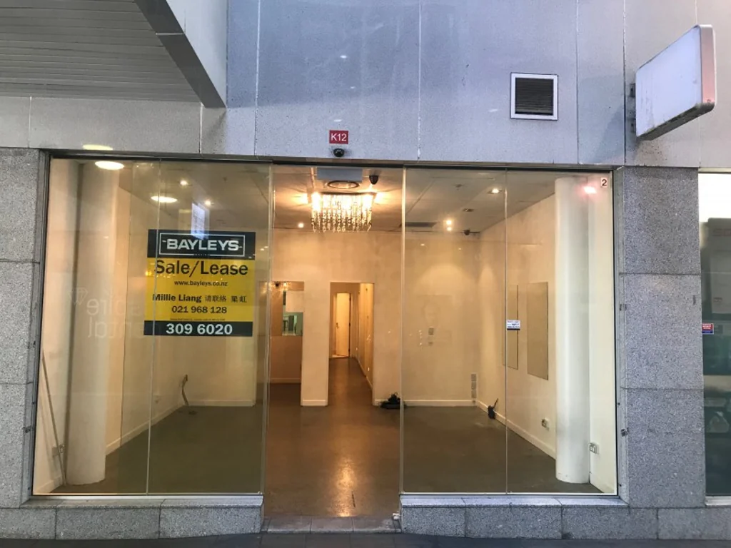 Newmarket 73sqm Retail/Office in Newmarket + 2 carparks