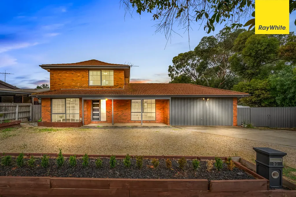 30 Black Dog Drive, Brookfield, VIC 3338