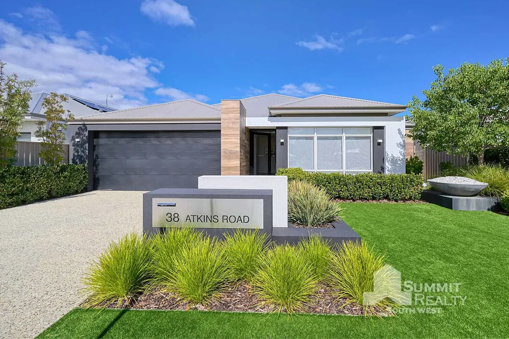 38 Atkins Road, Dalyellup, WA 6230
