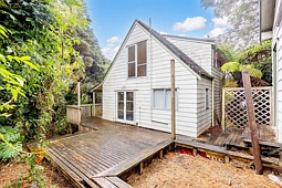 11 Claverdon Drive, Massey