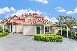 55 Remembrance Driveway, Tahmoor