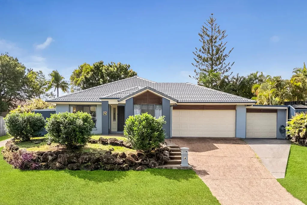 Molendinar 4房  Spacious Family Living with Ultimate Entertainer's Appeal