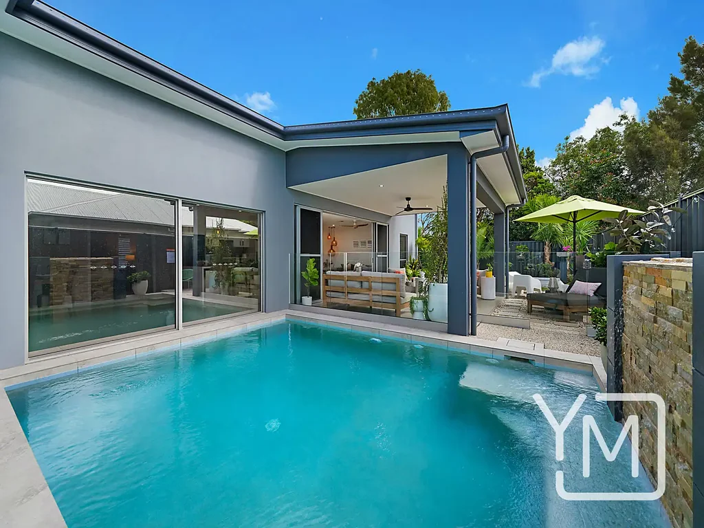 15 Airlie Crescent, Pelican Waters, QLD 4551