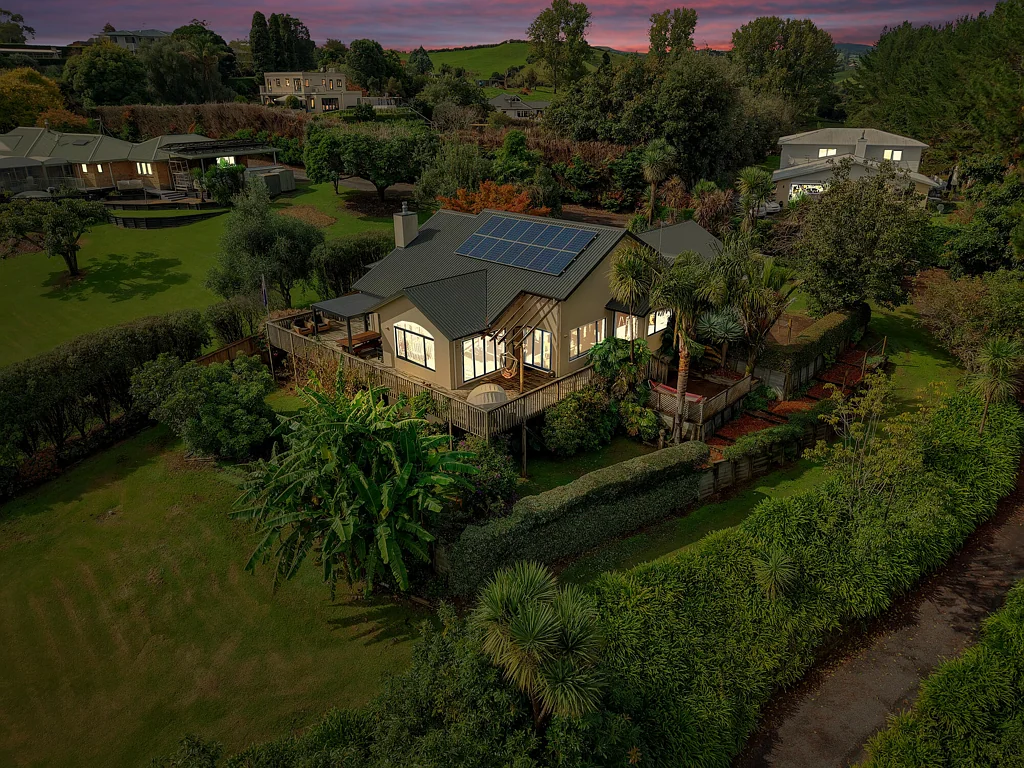 Ohauiti 3બેડરૂમ Nature, Space & Income - Nearly 2ha in the City