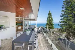 69A West Coast Drive, Watermans Bay