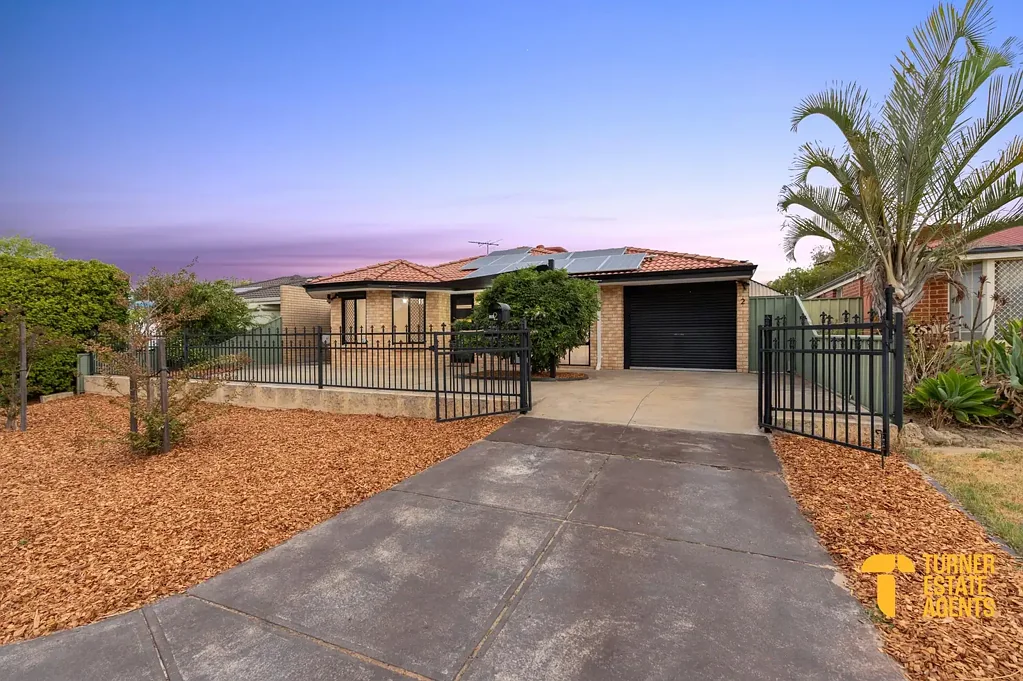 2 Tozer Loop, Atwell, WA 6164