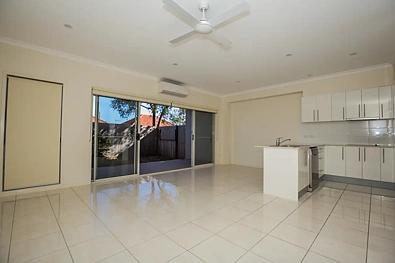 4/65 Lyon Street, Moorooka, QLD 4105, 3房, 2浴, 整租城市屋