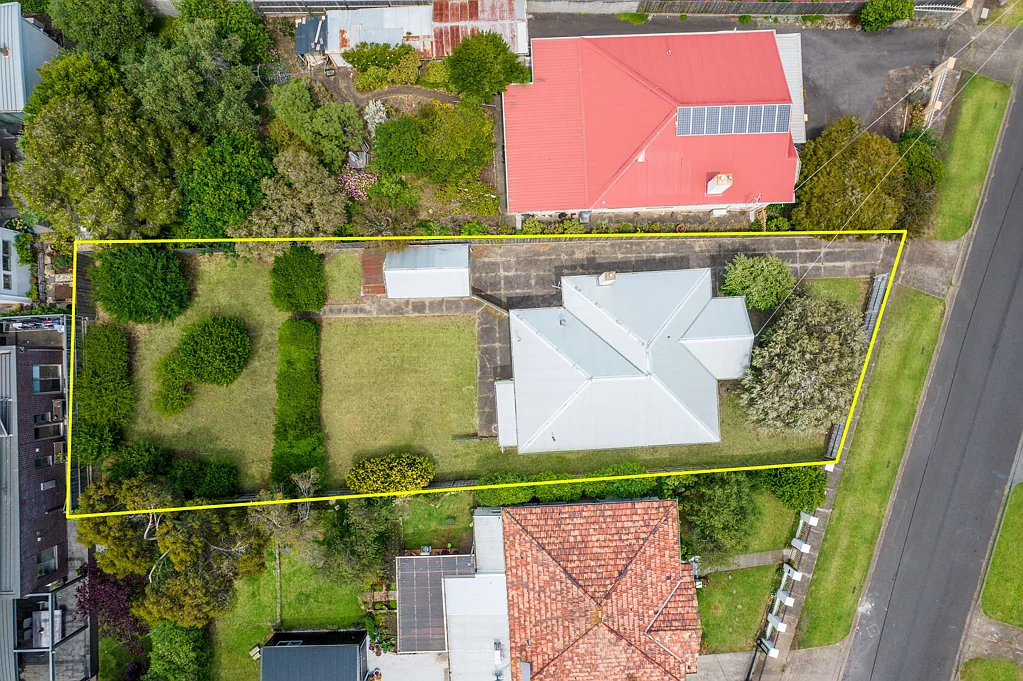 16 Mickle Crescent, Warrnambool, VIC 3280