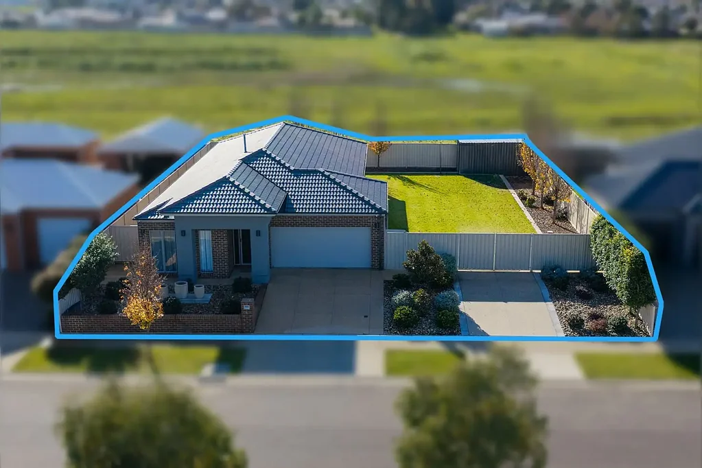 Kialla 4房  Beautiful "Sessions Built" Home - 4 Bed & Side Access - OPEN HOME this Friday 17th July @ 5pm - 5:45pm