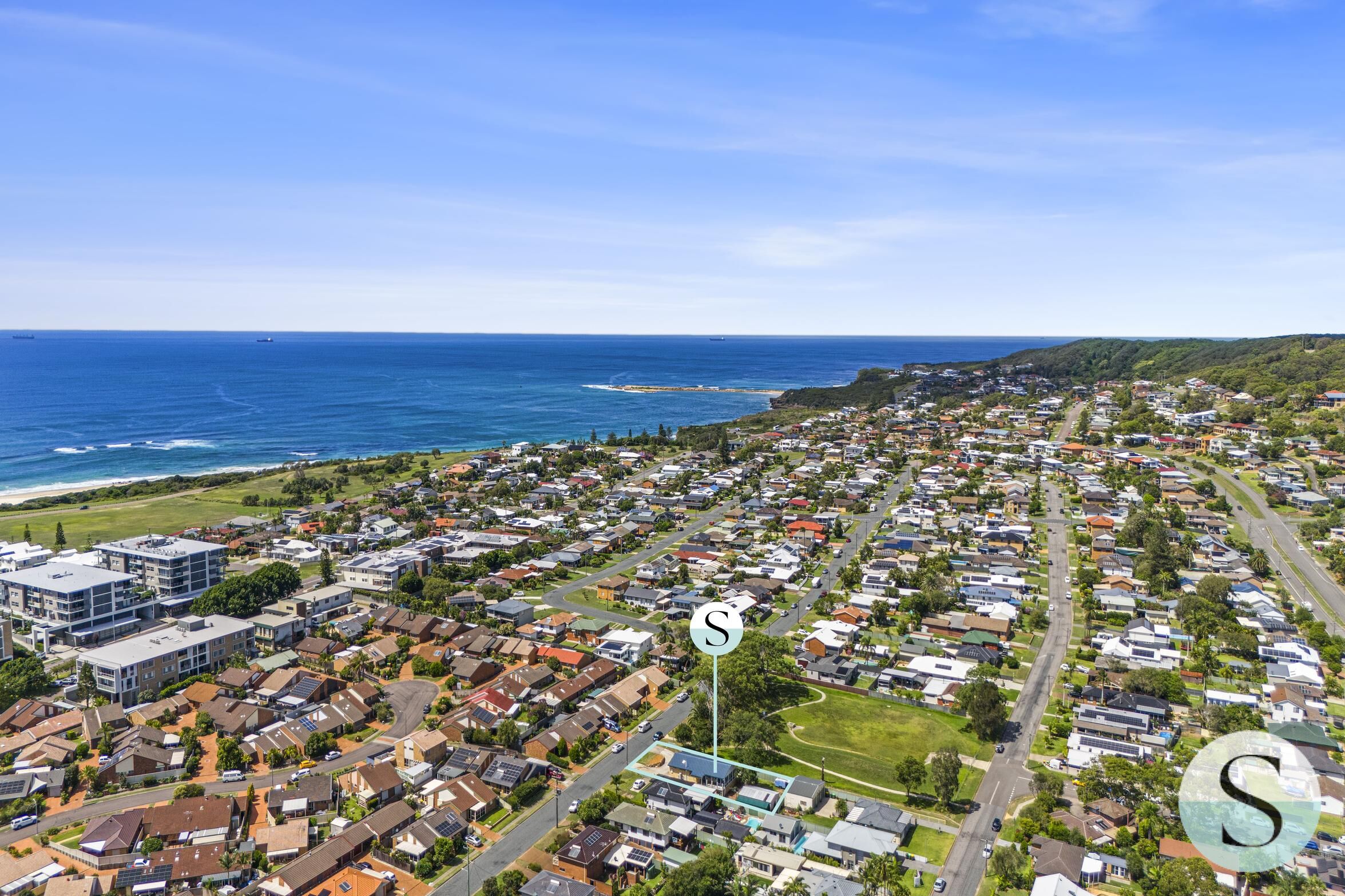 47 PACIFIC ST, CAVES BEACH NSW 2281, 0 rūma, 0 rūma horoi, House