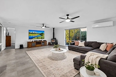 53-55 Saint Jude Circuit, Glenlogan, QLD 4280, 8房, 3浴, House