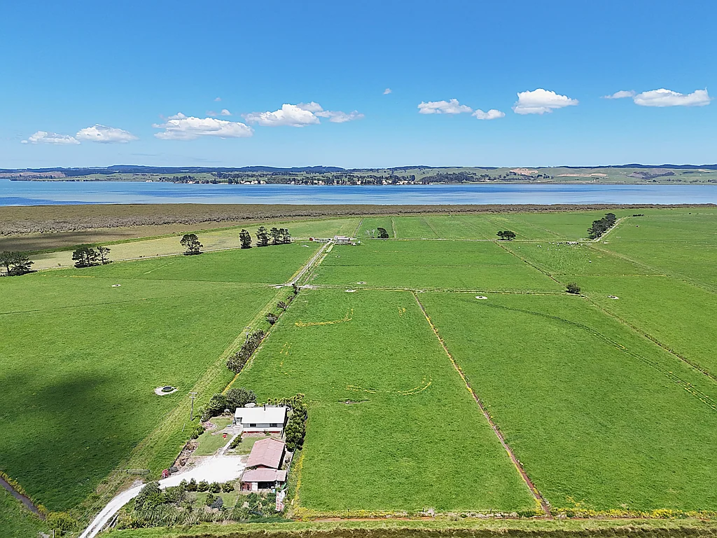 Ruawai  Burgess Island - Do You Want Your Own Island?