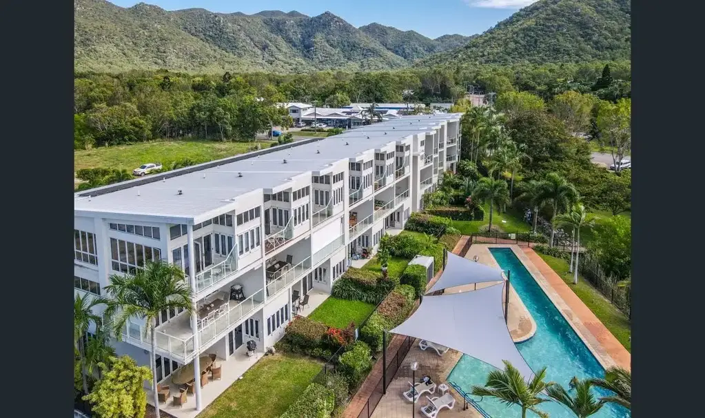 Nelly Bay 2침실 Spacious Island Unit with Two Master Suites and Airbnb Potential
