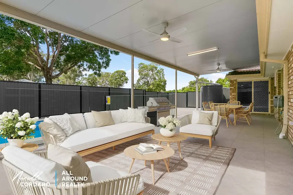 Caboolture 4બેડરૂમ LARGE CORNER BLOCK, SIDE ACCESS, QUIET FAMILY FRIENDLY CUL-DE-SAC