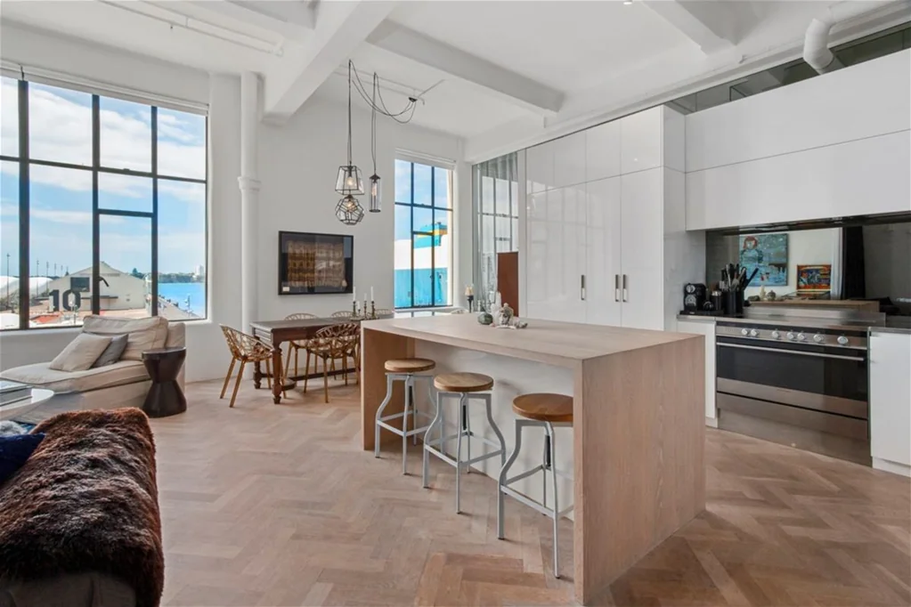 Melbourne 2房  Luxurious Contemporary Living
