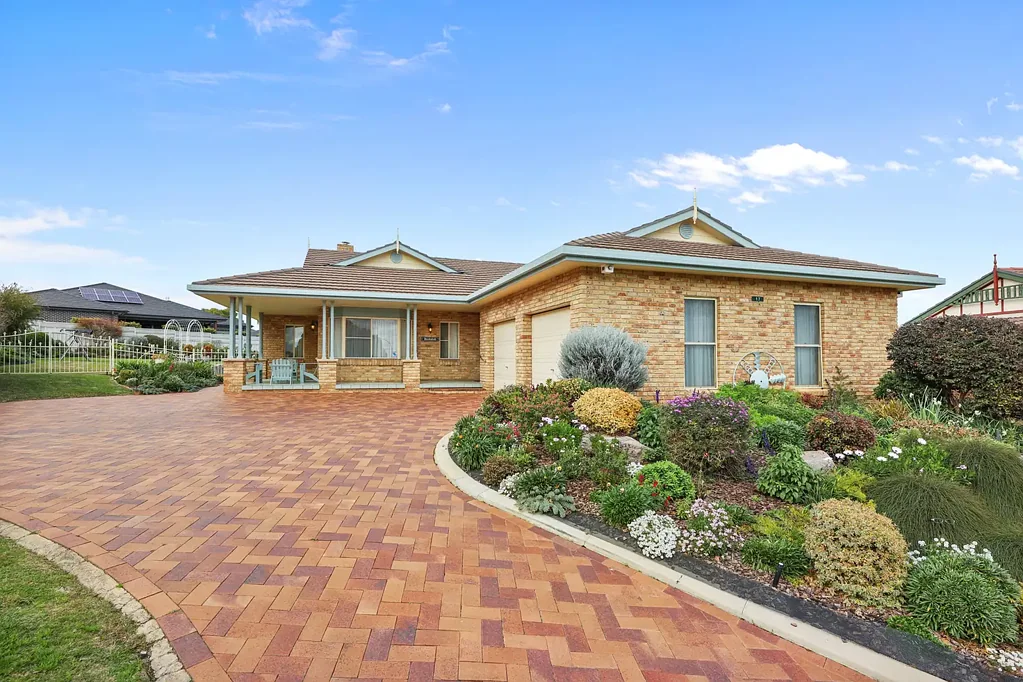 17 Moondah Close, Tamworth, NSW 2340
