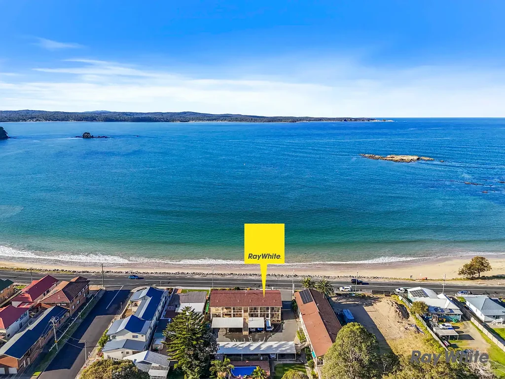 Batehaven 1ਬੈੱਡਰੂਮ COASTAL APARTMENT - DIRECTLY OPPOSITE THE BEACH - AMAZING OCEAN VIEWS