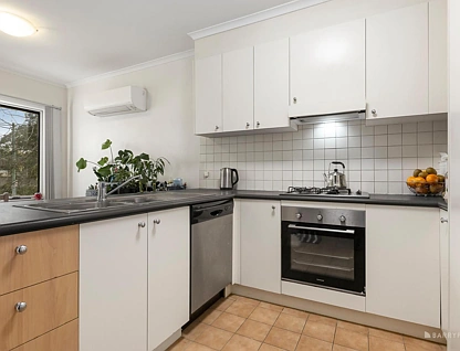 30/81-97 Mitcham Road, Donvale, East Melbourne, 2 Schlafzimmer, 1 Badezimmer, Apartment