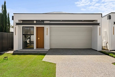 Rostrevor 4Kwarto Sunlit Sophistication Meets High-Spec Contemporary Comfort