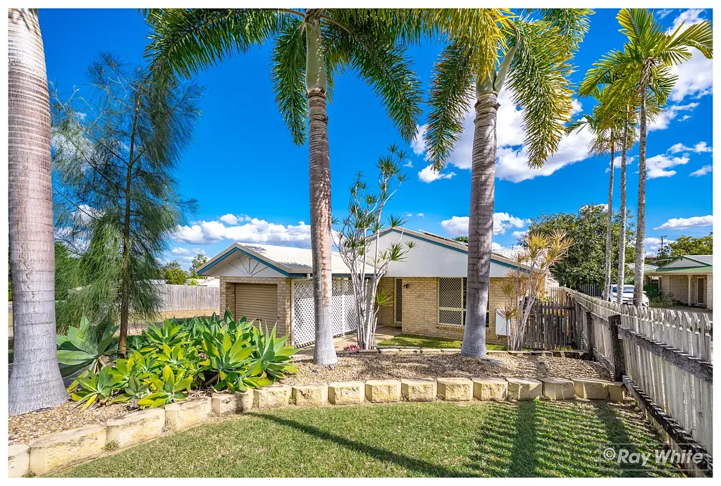 27A Van Haeren Street, Kawana, QLD 4701