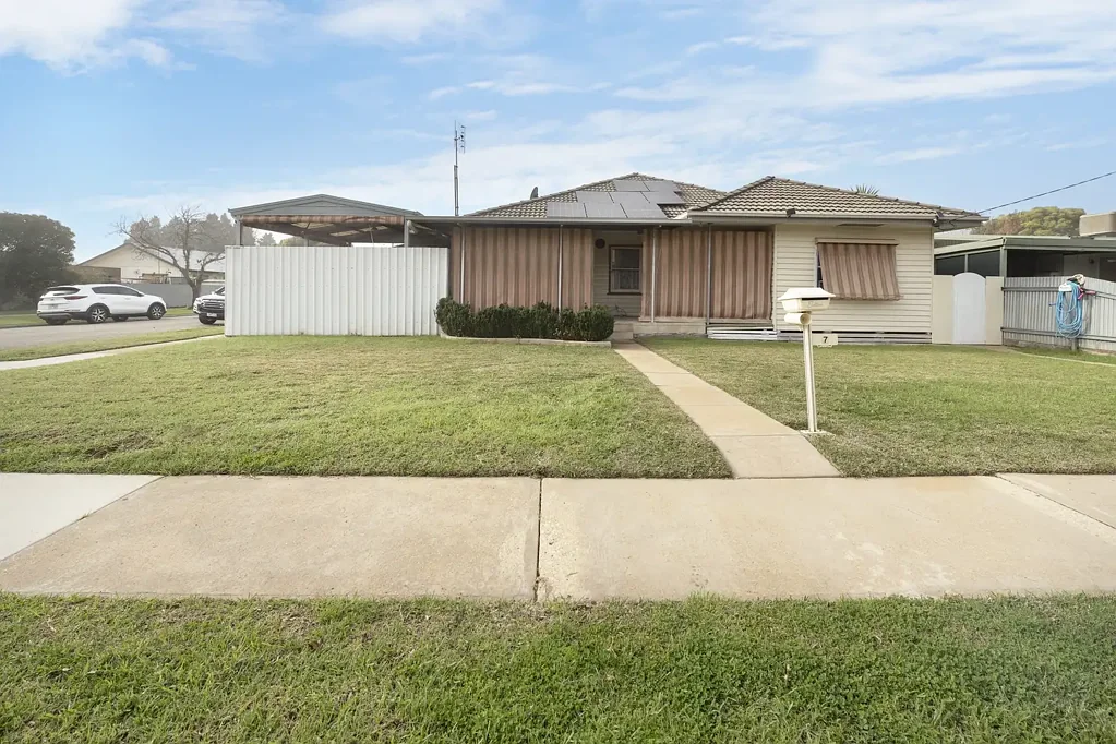 Swan Hill 4ਬੈੱਡਰੂਮ Family Comfort, Entertainer's Appeal & Endless Convenience