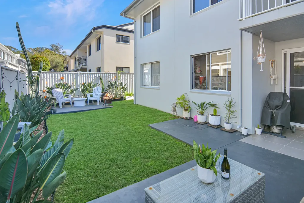 Yandina 2 Slaapkamer ***  EXCEPTIONAL VALUE & WALK TO SHOPS, RESTAURANTS, VILLAGE CENTRE & MUCH MUCH MORE!!  ***