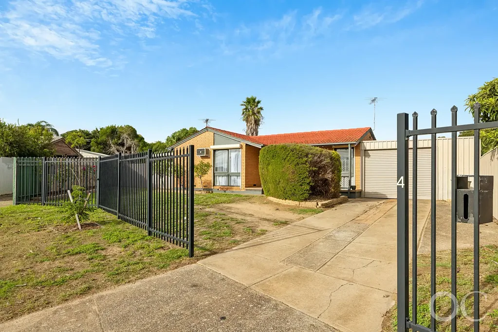 4 Lindsay Court, Morphett Vale, SA 5162