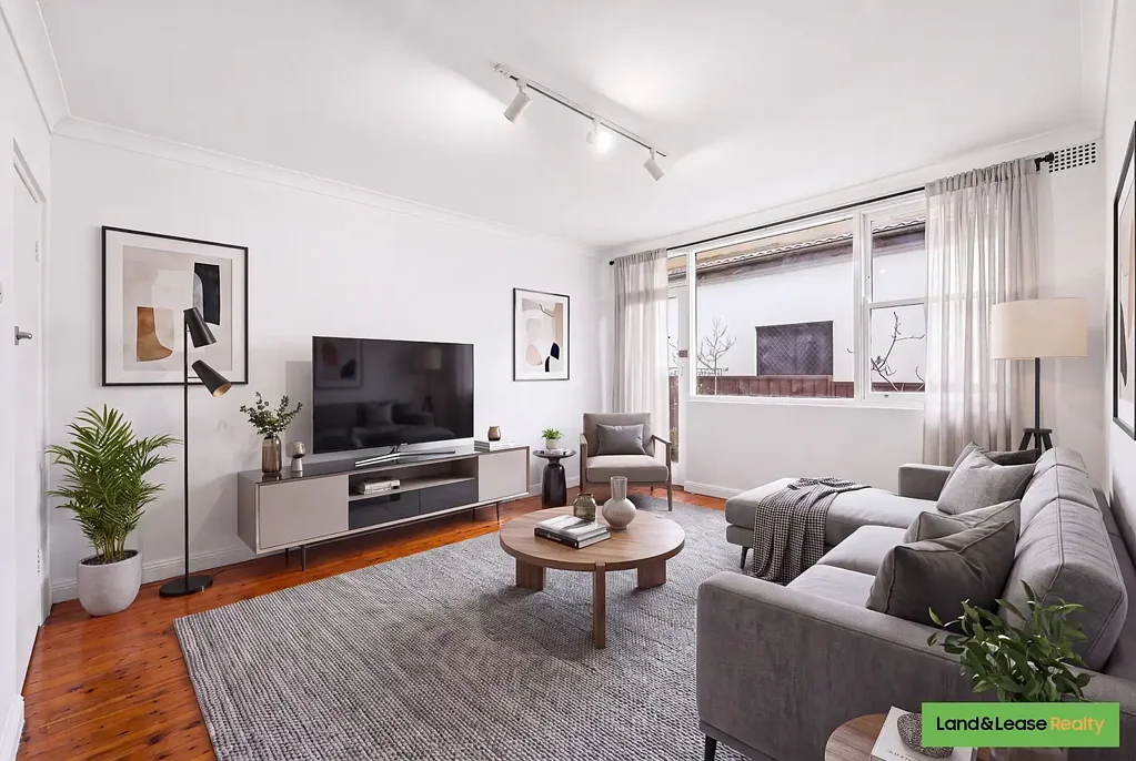 Lakemba 2Habitaciones Light-Filled Elevated Ground Floor Apartment with Lock-Up Garage in a Prime Lakemba Location