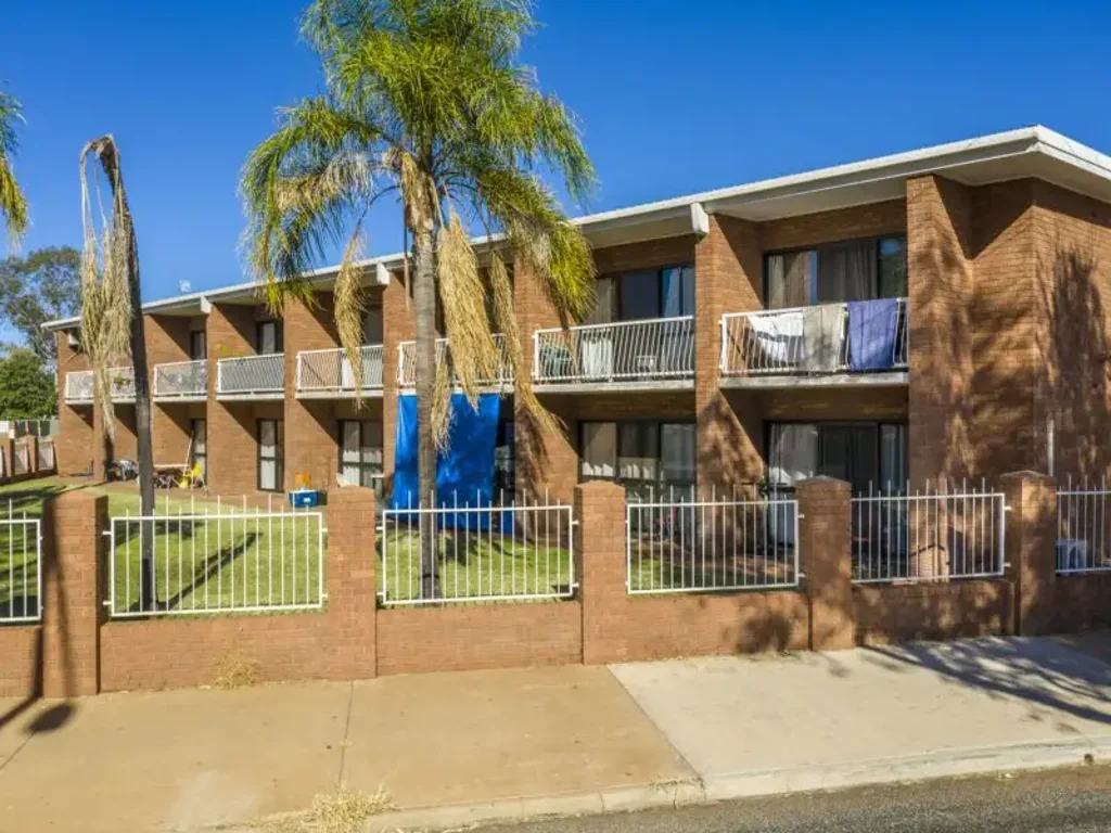 Furnished Studio Units Close to CBD and Hospital