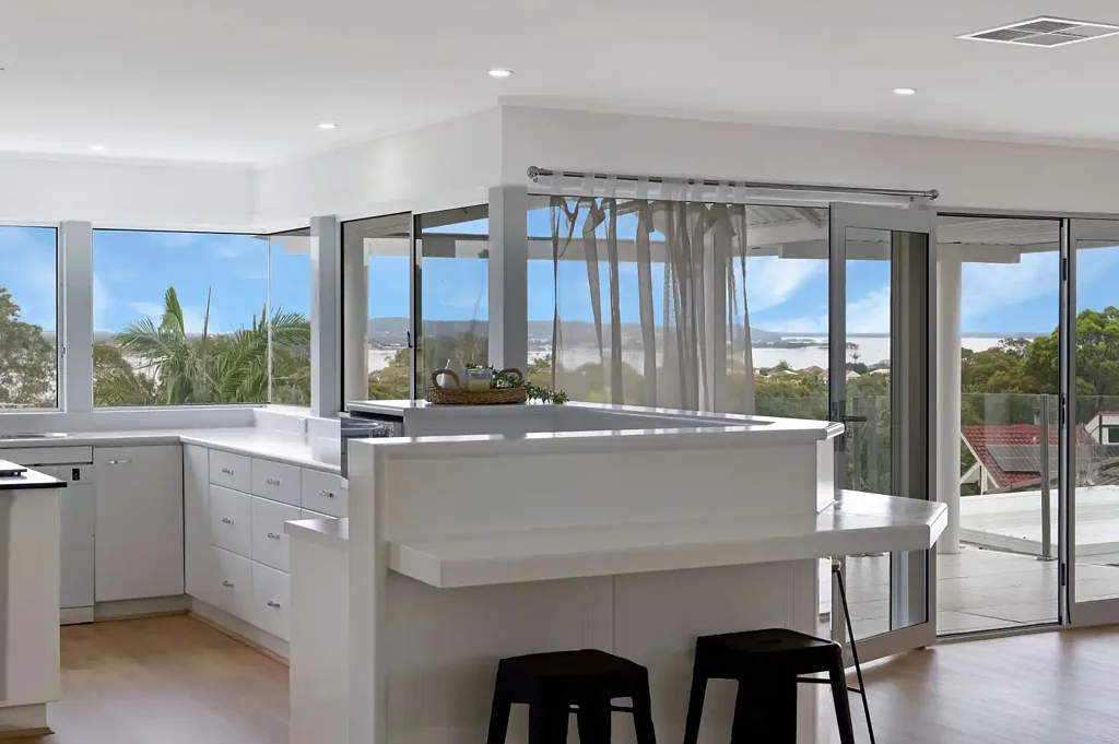 27 Spinnaker Ridge Way, Belmont, NSW 2280