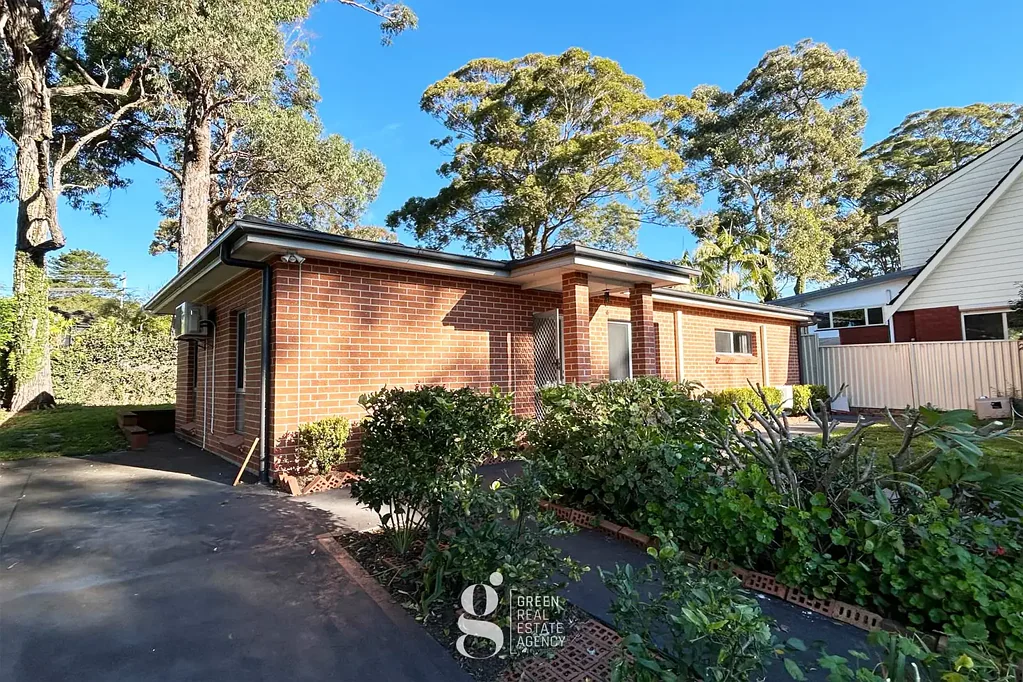 Furnished 2-Bedroom Granny Flat - Comfort & Convenience in a Prime Location!